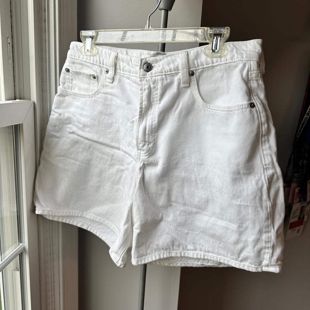 Abercrombie & Fitch White Jean Shorts Classic Denim Style